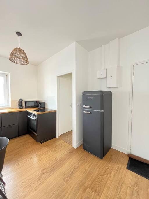 Banjul - Bel Appartement A Reims Zewnętrze zdjęcie